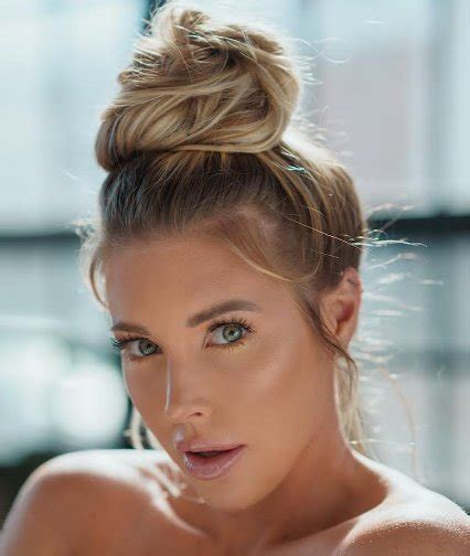 samantha onlyfans|Official Samantha Saint (u/TheSamanthaSaint)